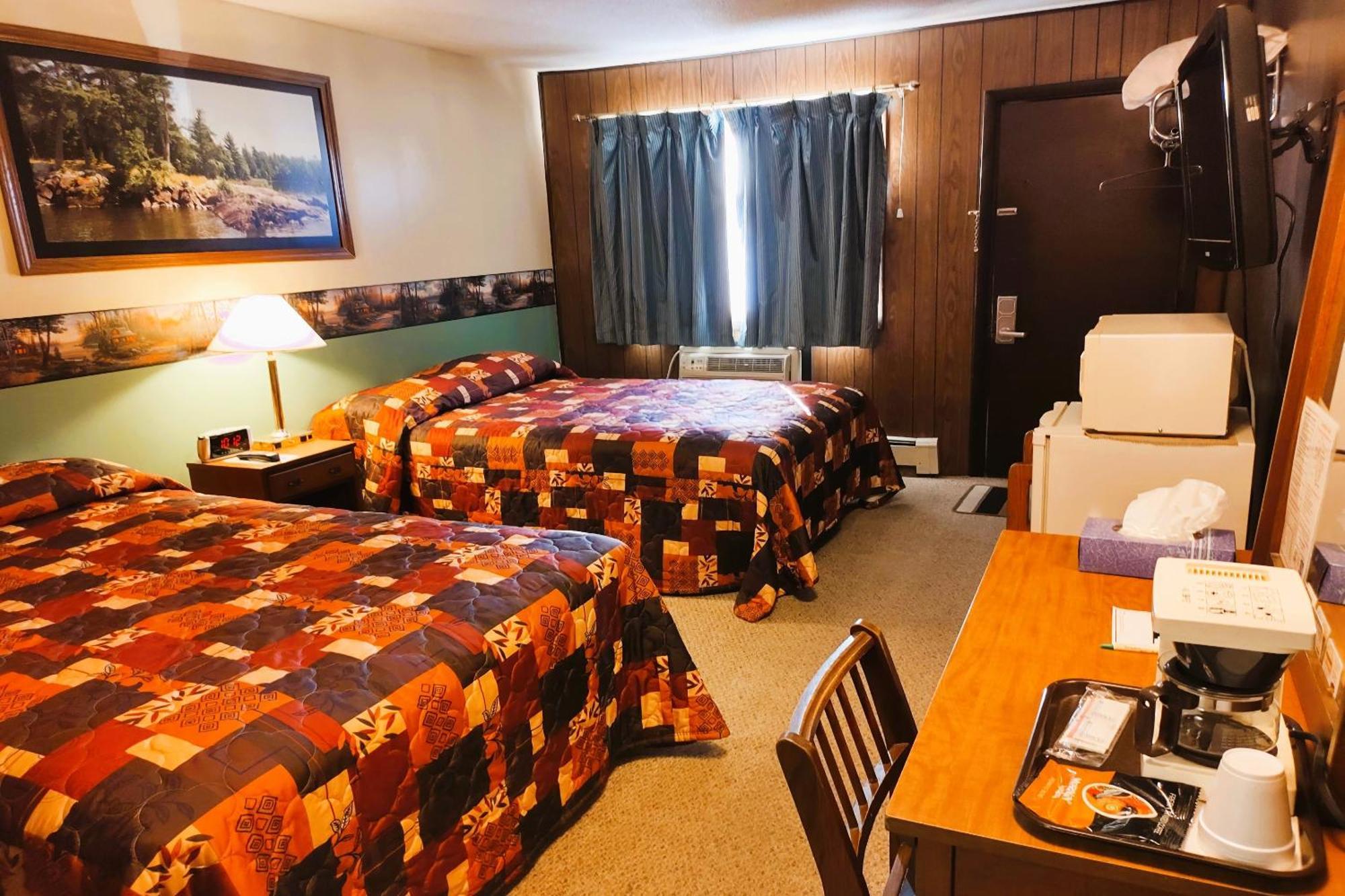 Love Hotels Voyageur By Oyo At International Falls Mn מראה חיצוני תמונה