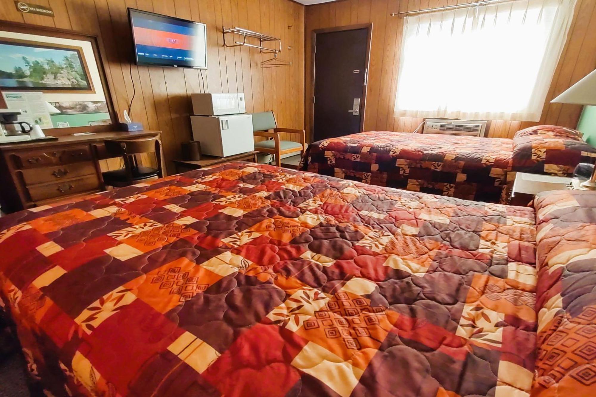 Love Hotels Voyageur By Oyo At International Falls Mn מראה חיצוני תמונה