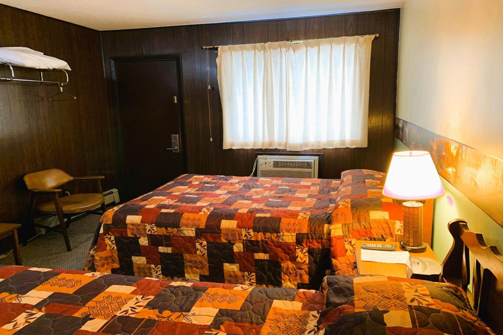 Love Hotels Voyageur By Oyo At International Falls Mn מראה חיצוני תמונה